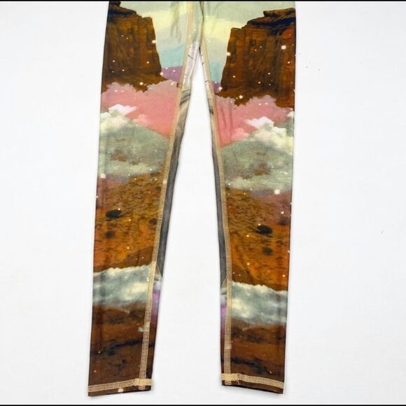 TEEKI Unicorn Wrangler Hot Pant - Picture 9 of 13